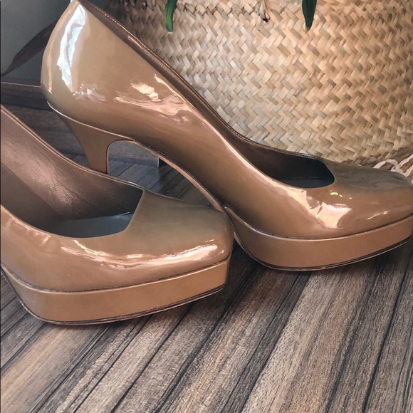 Gucci Patent Leather Heels EUC 38 - Picture 8 of 8
